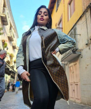 Costum trench in denim  LV
