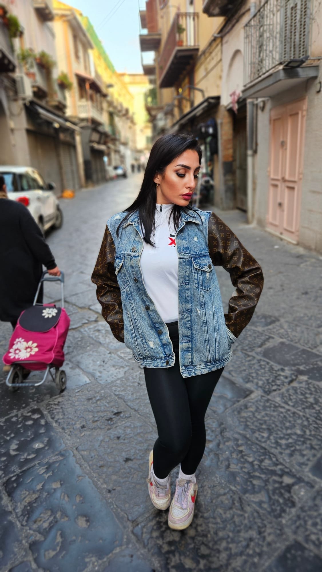 Giacca WorldWild LV costum.
