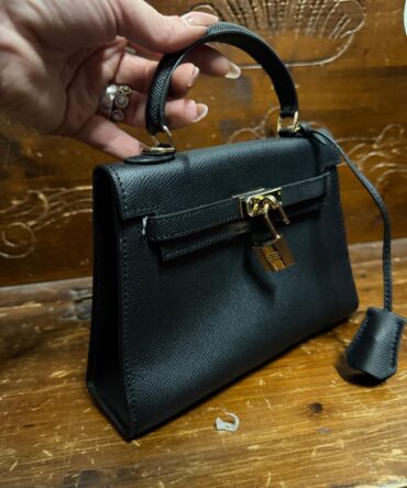 Borsa modello Hermes a mano nera